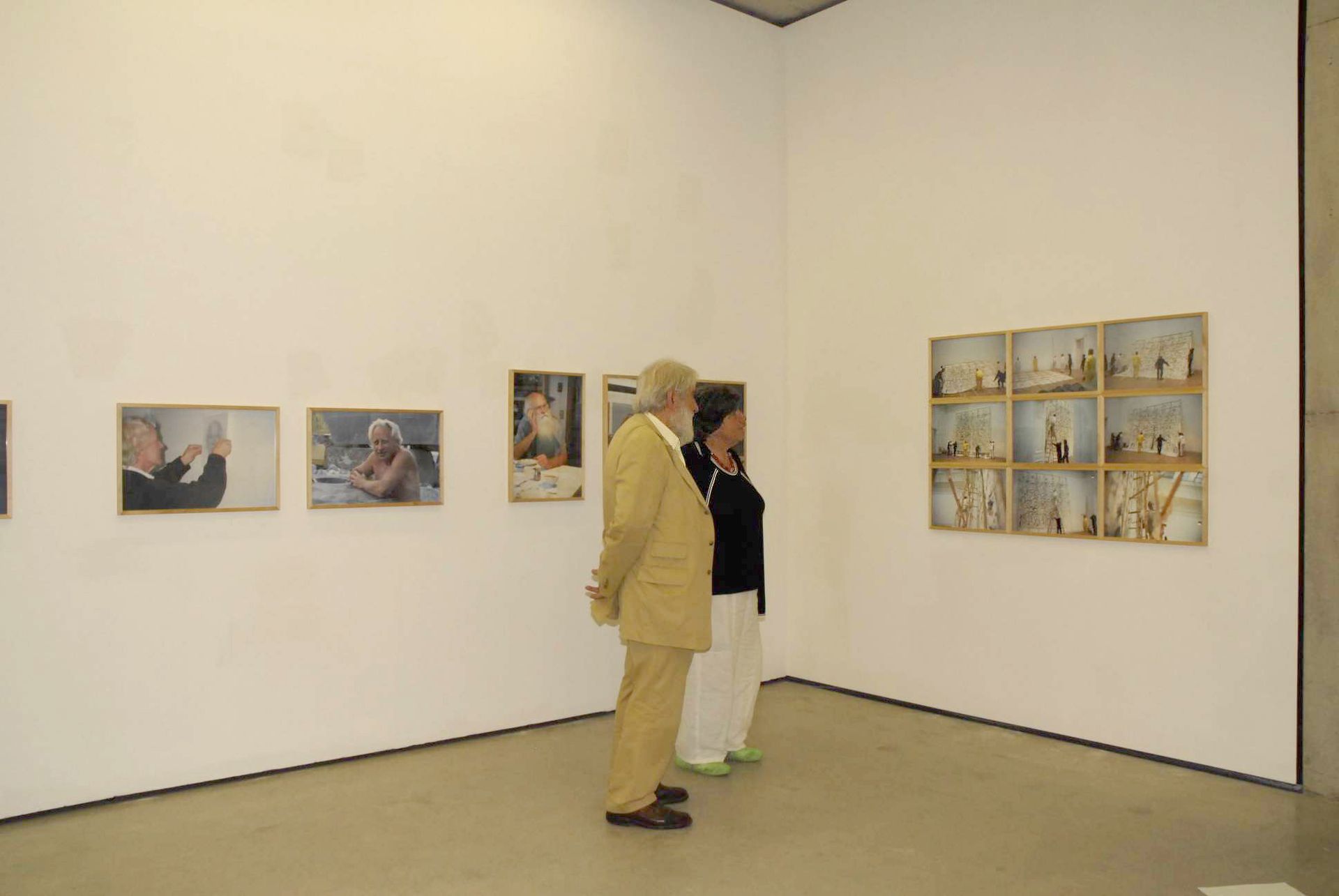 2009 Anna Lenz und Gotthard Graubner in der Fotoausstellung im Museum der Moderne, Mönchsberg, Salzburg